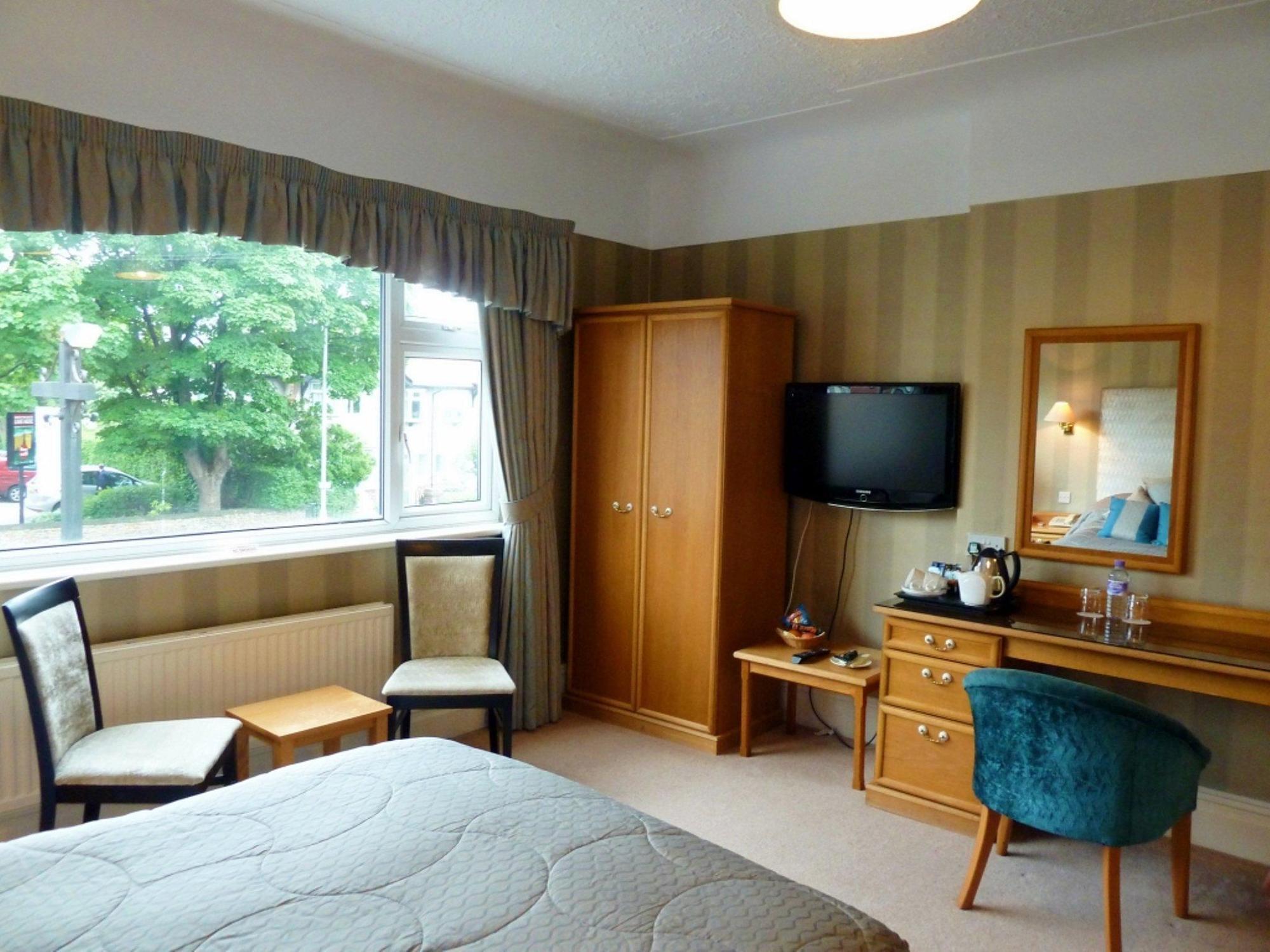 The Grove House Hotel Wallasey Dış mekan fotoğraf