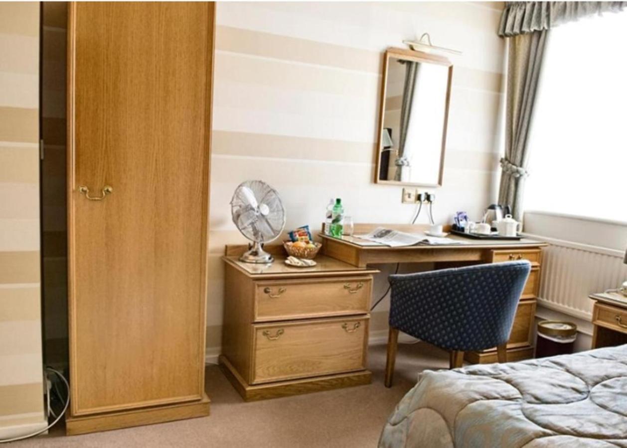 The Grove House Hotel Wallasey Dış mekan fotoğraf